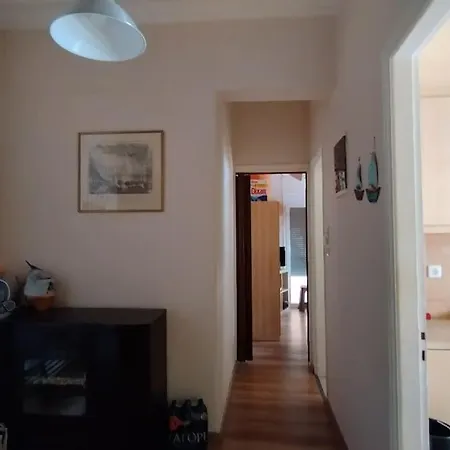 Apartment Cozy μικρό διαμέρισμα κοντά στο λιμάνι